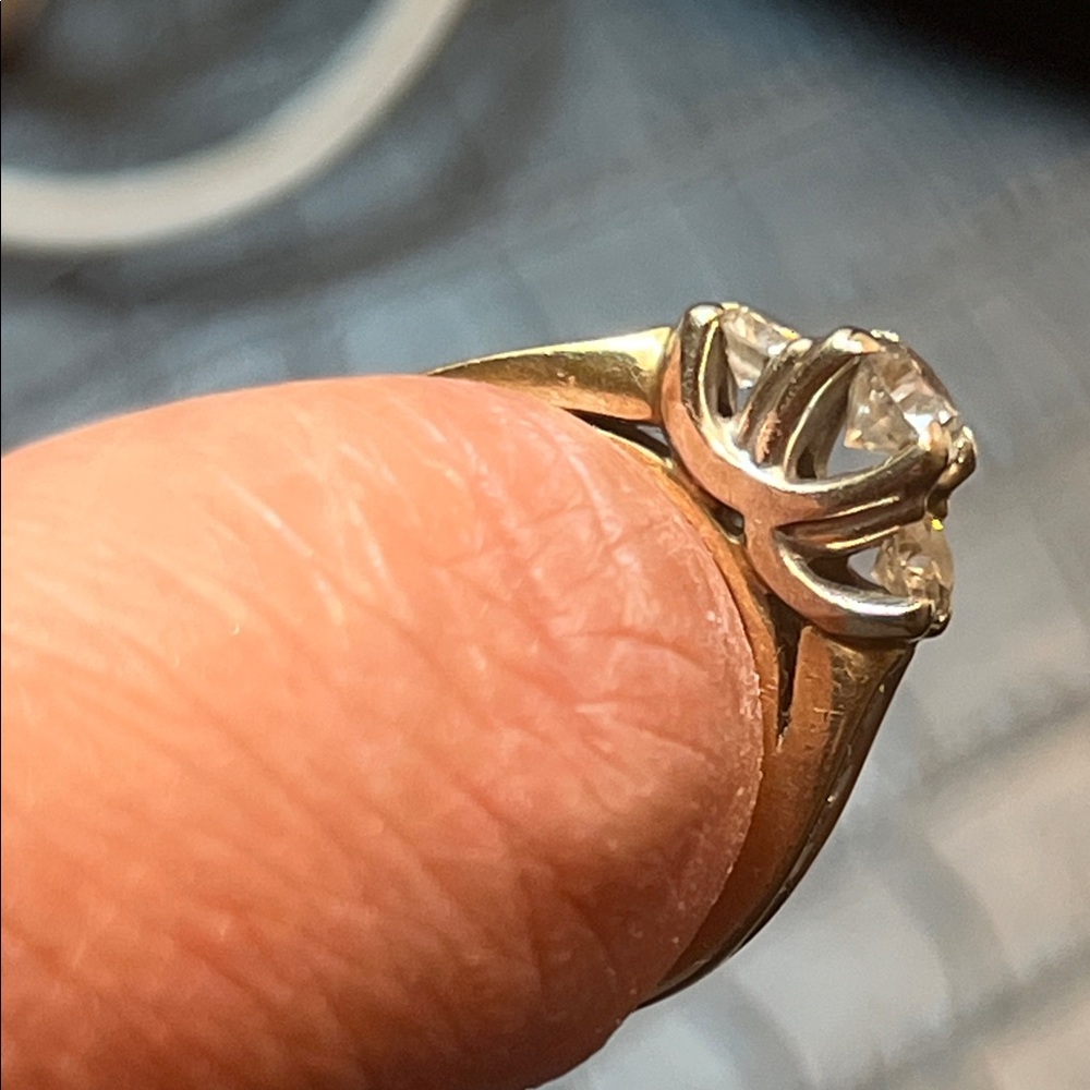 Diamond engagement ring - Picture 4 of 6